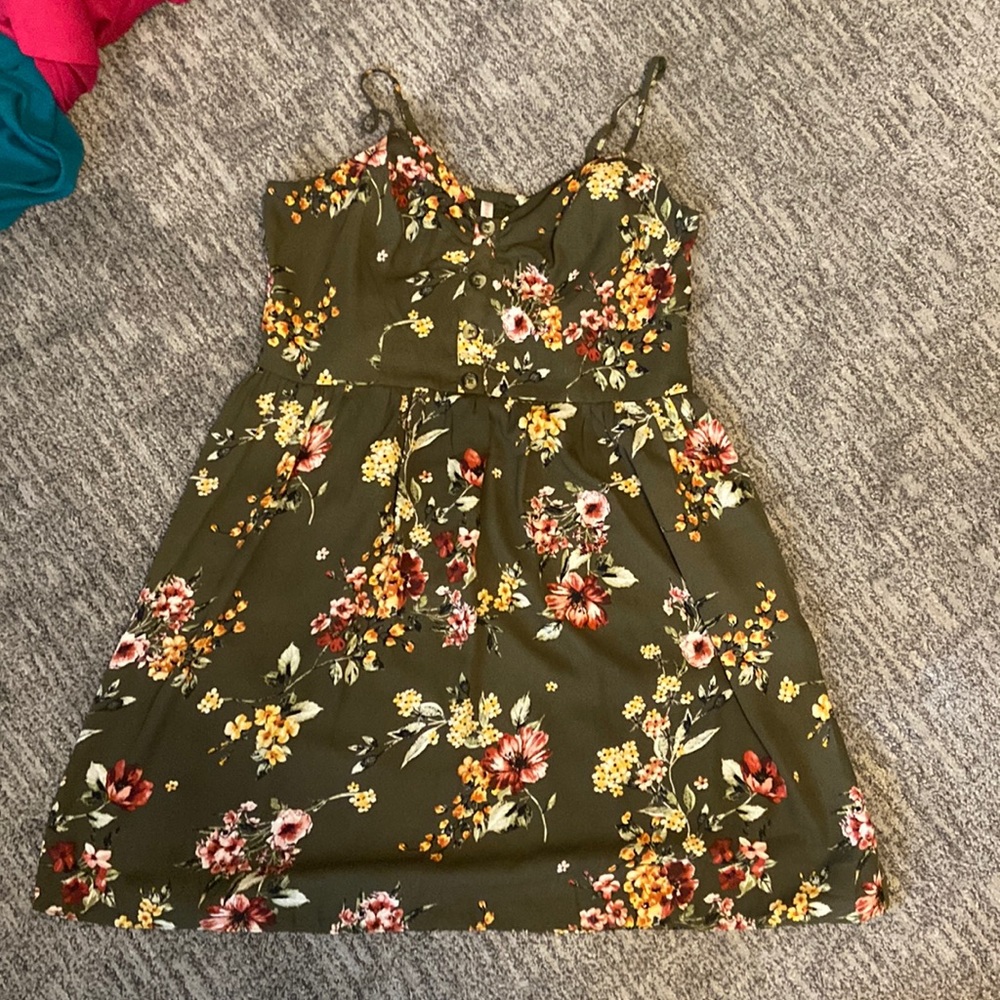 Green floral mini dress